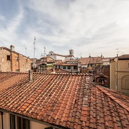 Augusto's Lucca