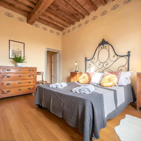 Augusto's Apartment Lucca